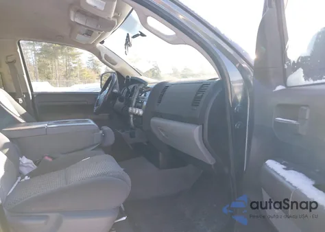 2010 Toyota Tundra Grade 4.6L V8 из США, поврежденный, VIN 5TFUM5F19AX004222